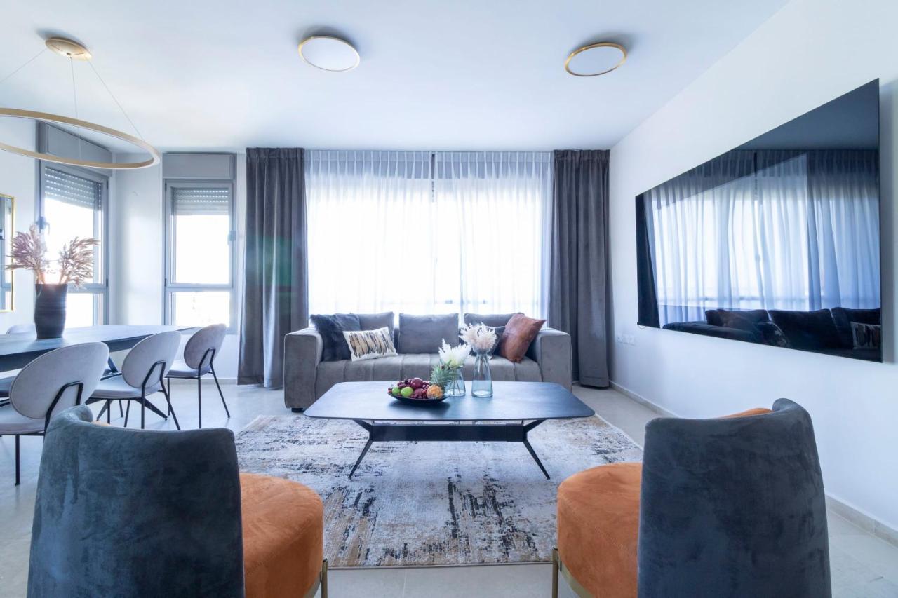 The Haneviim Suites - Isrentals エルサレム エクステリア 写真