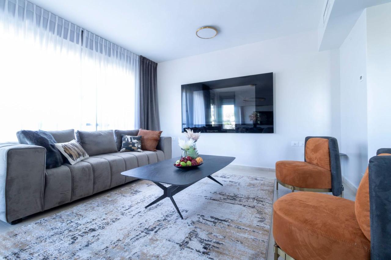 The Haneviim Suites - Isrentals エルサレム エクステリア 写真