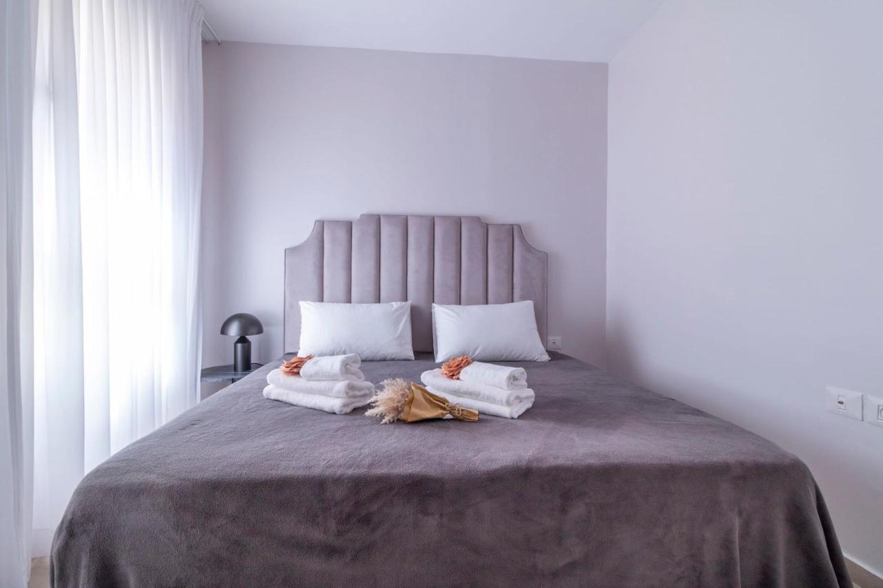 The Haneviim Suites - Isrentals エルサレム エクステリア 写真