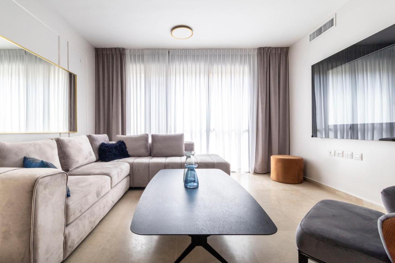 The Haneviim Suites - Isrentals エルサレム エクステリア 写真